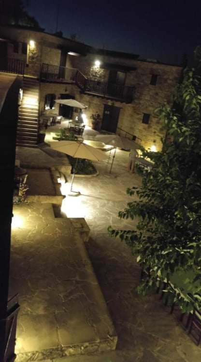 Amarakos Guesthouse Λειτουργεί Υπό Νέα Διεύθυνση Kato Akourdalia Zewnętrze zdjęcie